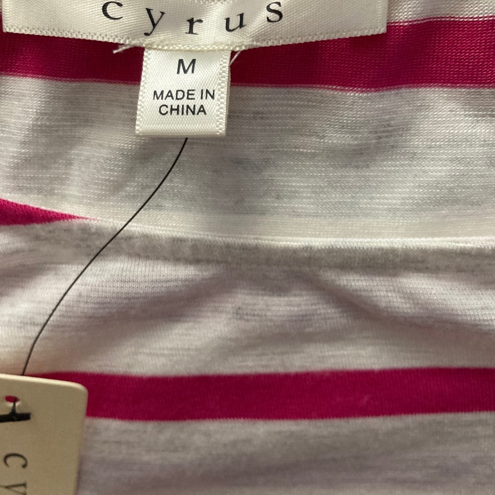 Shirt - Picture 3 of 9